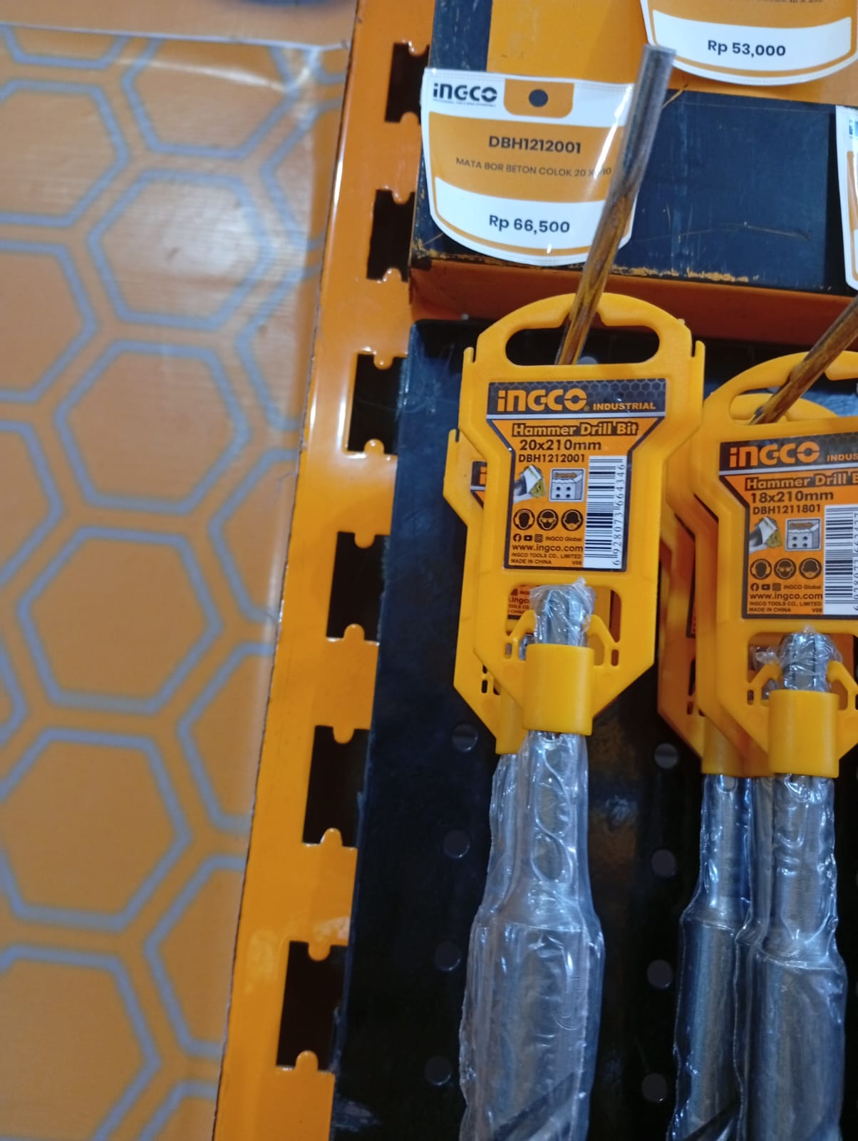 DBH1211801 - MATA BOR BETON COLOK 18 X 210