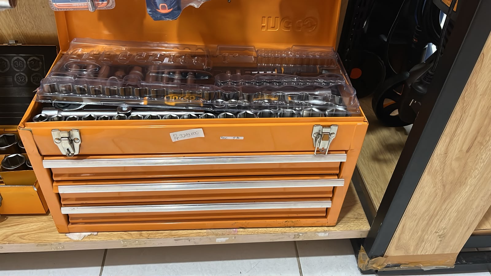 HTCS221321 item sale 1